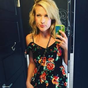 Meet your Posher, Whitney